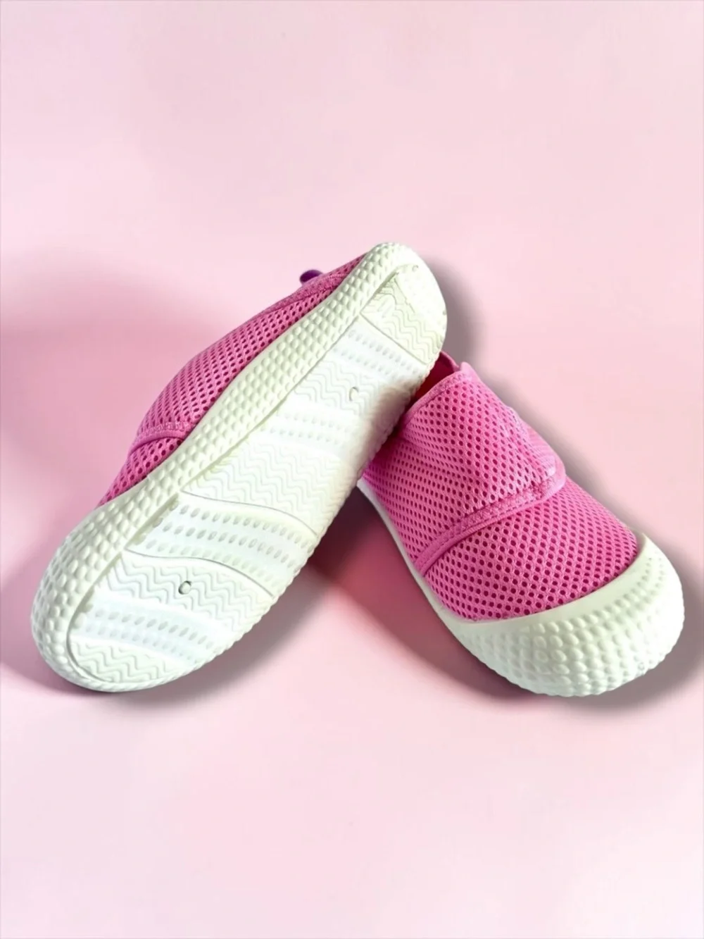 Cat & Jack Toddler Girls Sneakers Bubblegum Pink Mesh Size 11 EUC